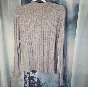 ❤️❤️❤️ Forever21 Gray Ribbed Long Sleeve Crewneck